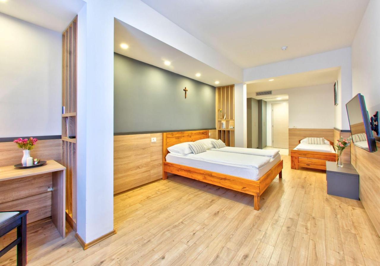 Hotel Dompes Mostar Exterior foto